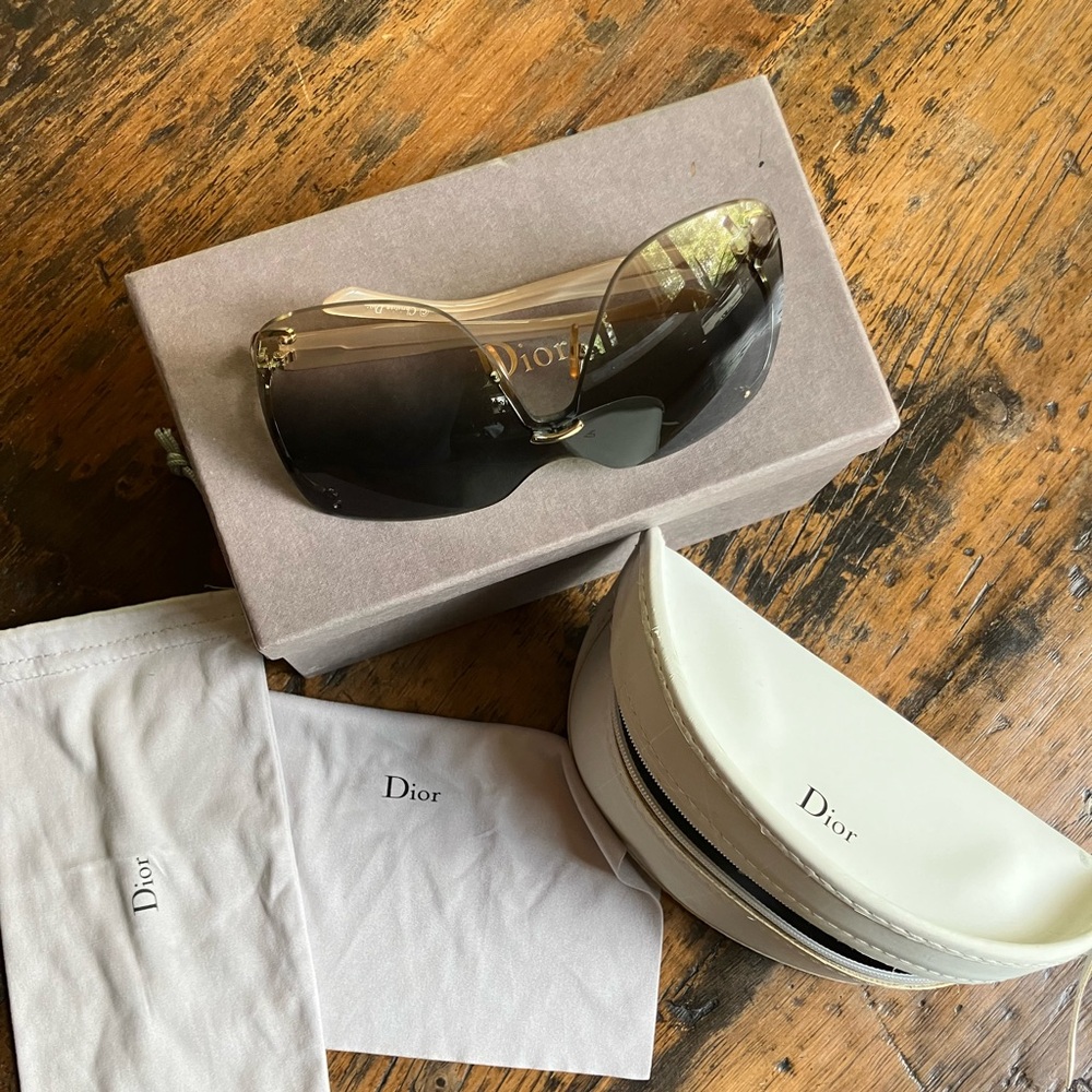 Dior Vintage-Inspired Sunglasses
